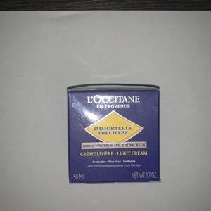 Immortelle light cream with spf 30 ; brand new